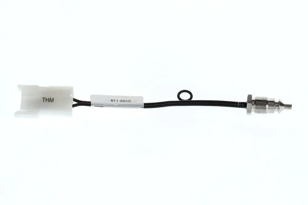 BOSCH Fühler mit O-Ring, bestehend aus einer weißen Steckverbindung und einer metallischen Anschlussstelle, gekoppelt mit einem elektrischen Kabel.